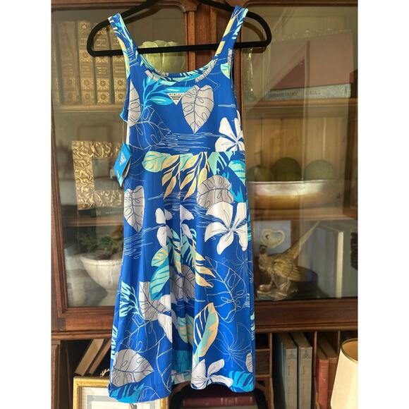 Columbia Sportswear Women's PFG Freezer™ III Dress
Blue Macaw Tropamix
NWT XS - Picture 5 of 8